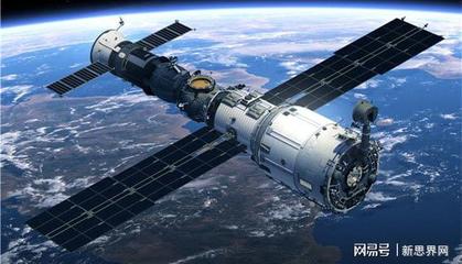 北斗系統正式開通 驅動定位芯片產業升級，拓展衛星通信服務新藍海